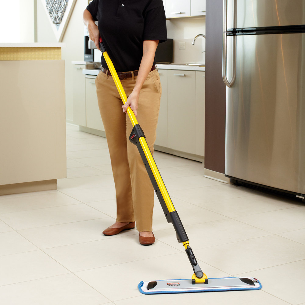 HYGEN PULSE 18&quot; MICROFIBER 
SPRAY MOP WITH SINGLE SIDE 
FRAME (EA)- INCLUDES TWO 18&quot; 
HYGEN DAMP MOP FGQ41000BLOO