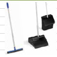 JOBBY UPRIGHT DUST PAN &amp;
SQUEEGEE SYSTEM INCL 1 PAN, 1
SQUEEGEE 